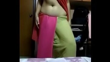 indian girl saree removing - desiporn.watch
